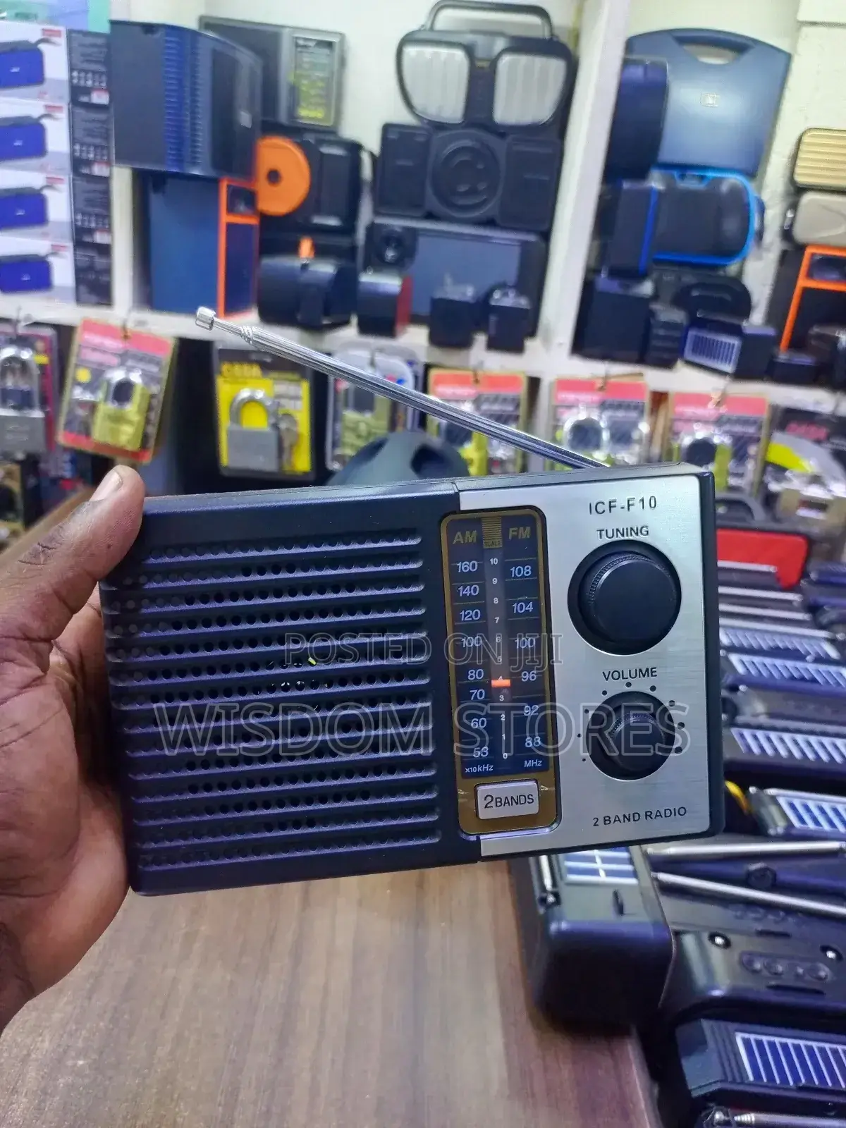 Old Model 2-Band Radio-Black