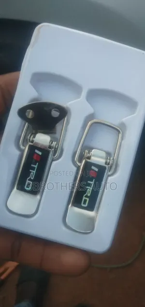 TRD Universal Bumper Clips