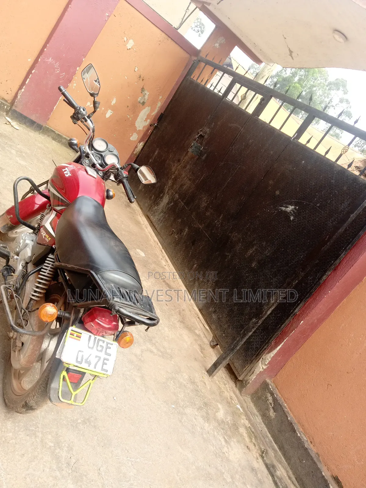 TVS HLX 125 2020