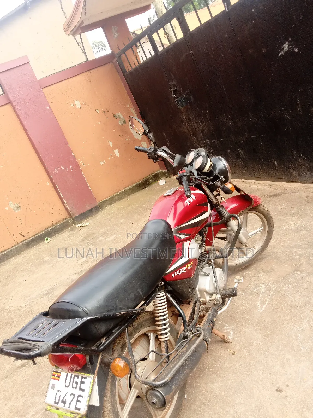 TVS HLX 125 2020