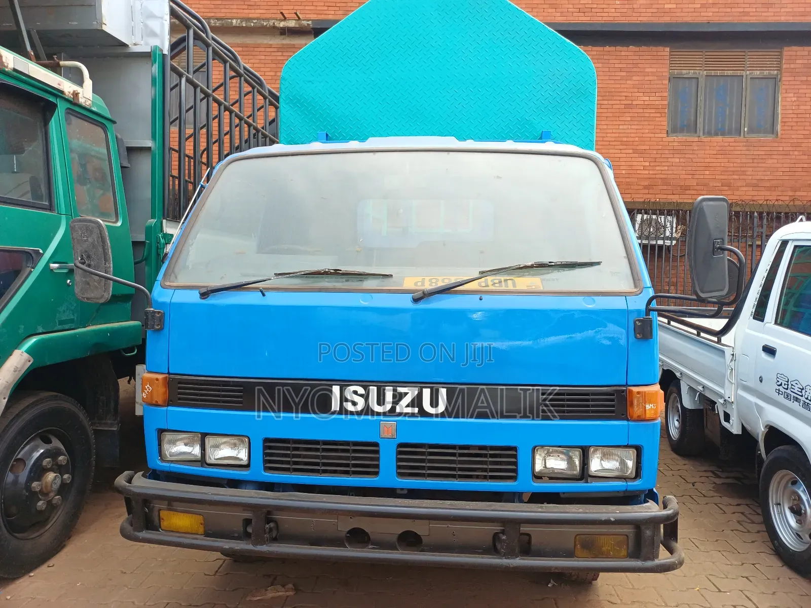Isuzu Blue Truck