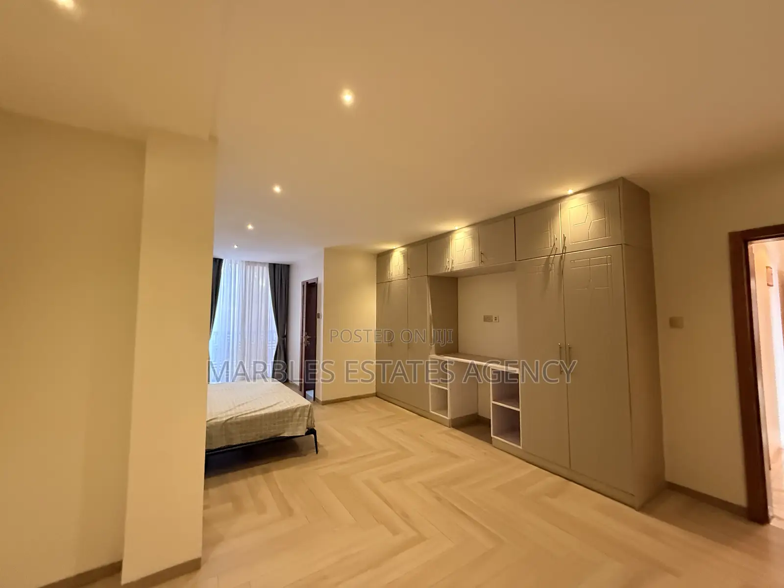 Furnished 3bdrm Condo in Nakasero, Central Division for sale