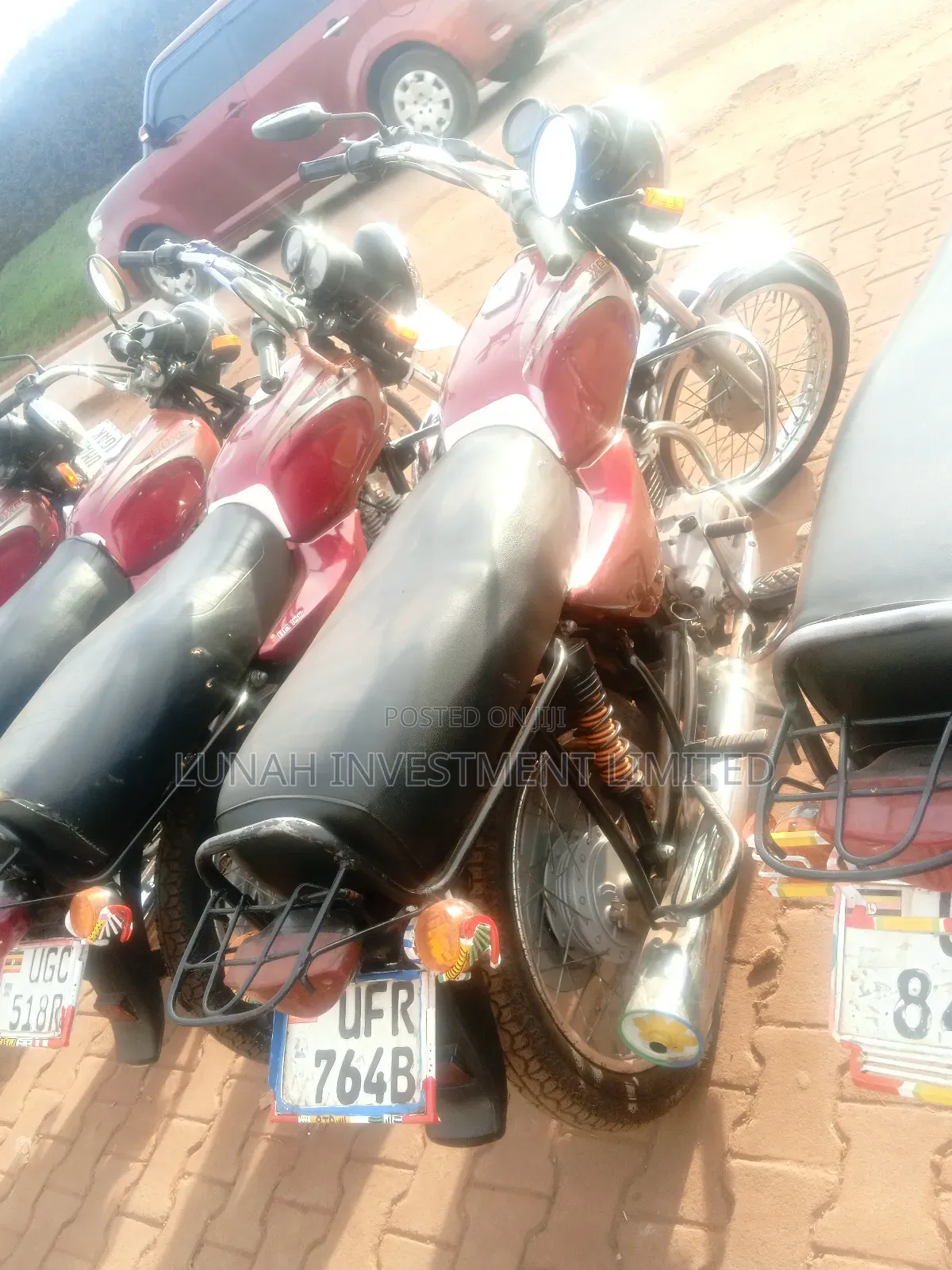 Bajaj Boxer 100 2025 Red