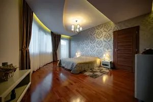 Furnished 6bdrm Mansion in Central Division for sale