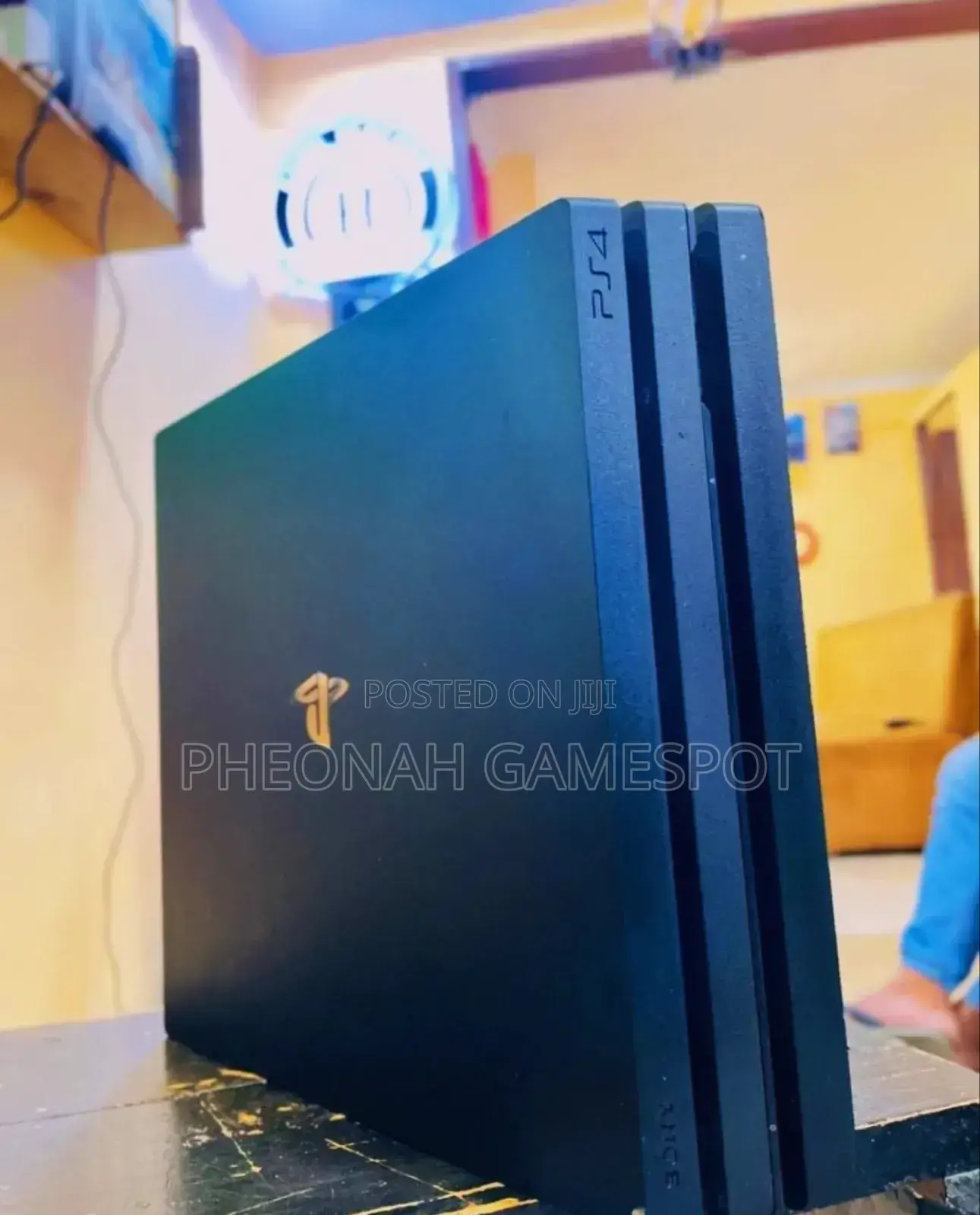 Playstation 4 Pro Best Deal 1tb Storage Clean, 2 Controllers, 25 Games