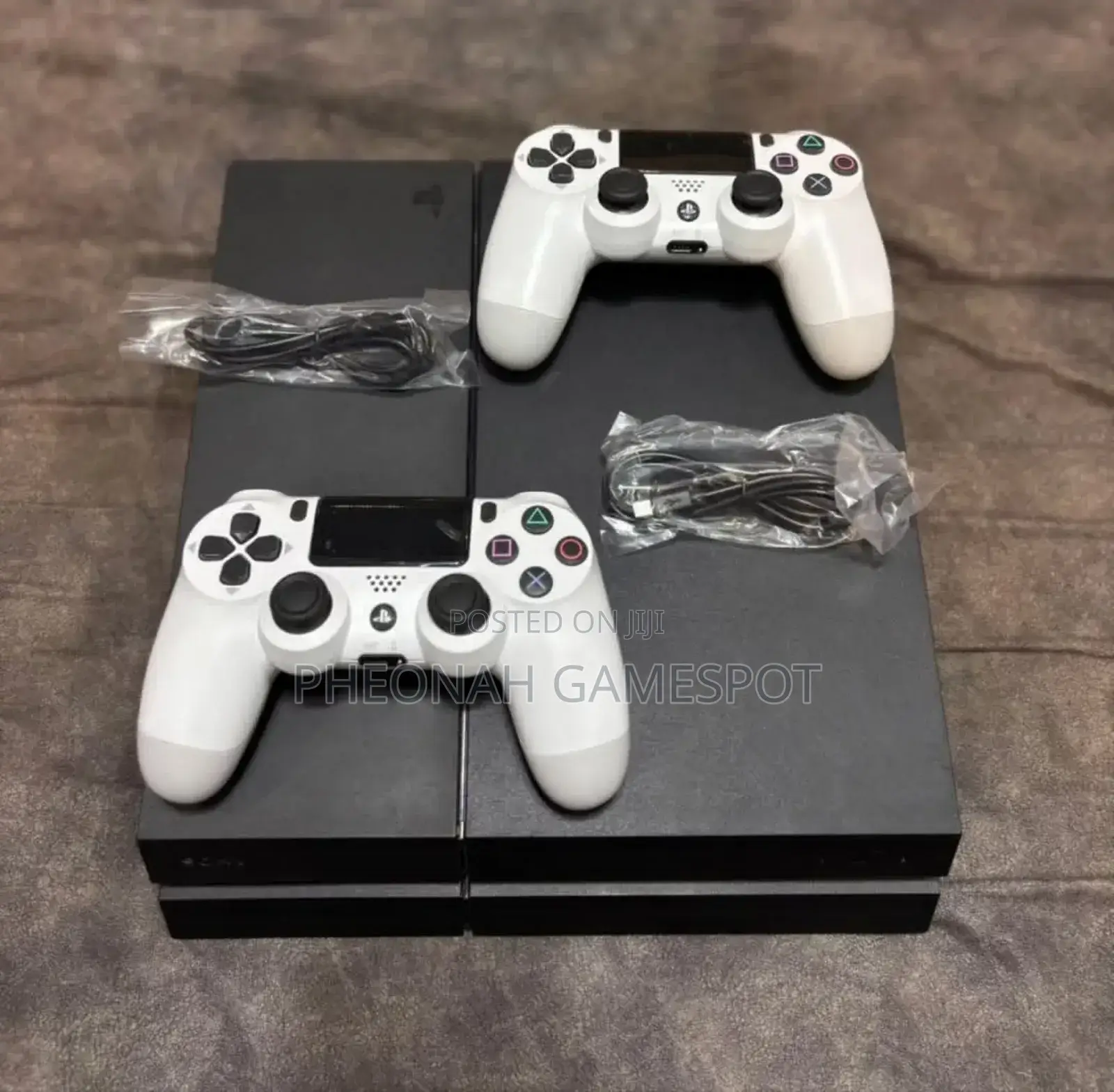 Ps4 Standard, 12 Games, 2 Controllers, Immaculate Condition, Warranty