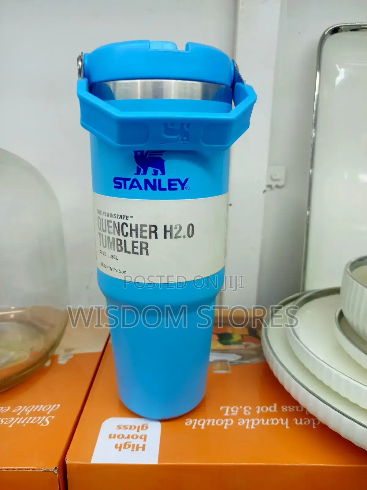 Stanley Quencher Flowstate Tumbler.