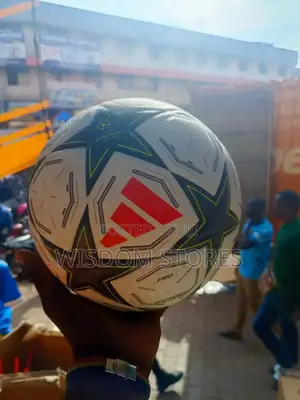 Adidas Ucl Pro 24/25 League Phase Ball.