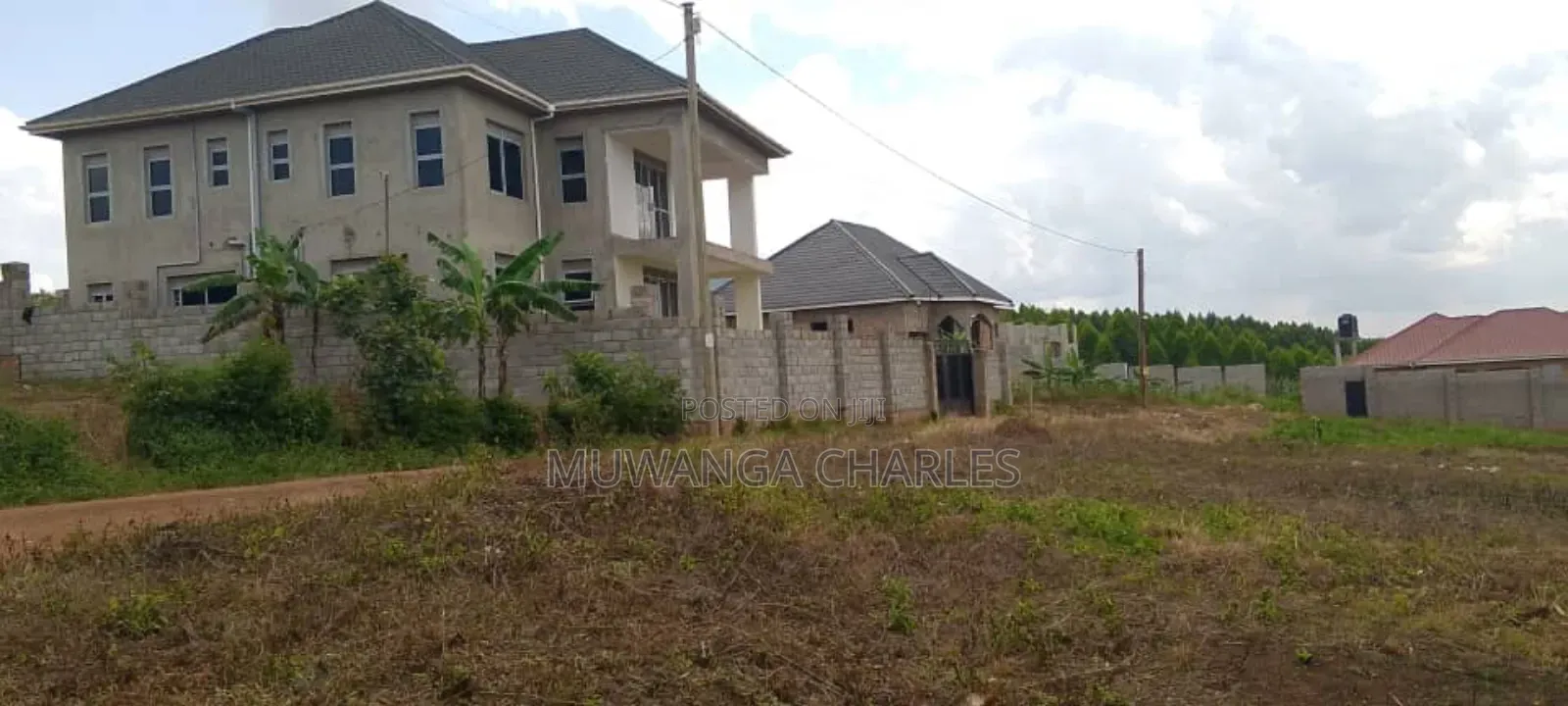 Plot on Sale in Kira Nsasa