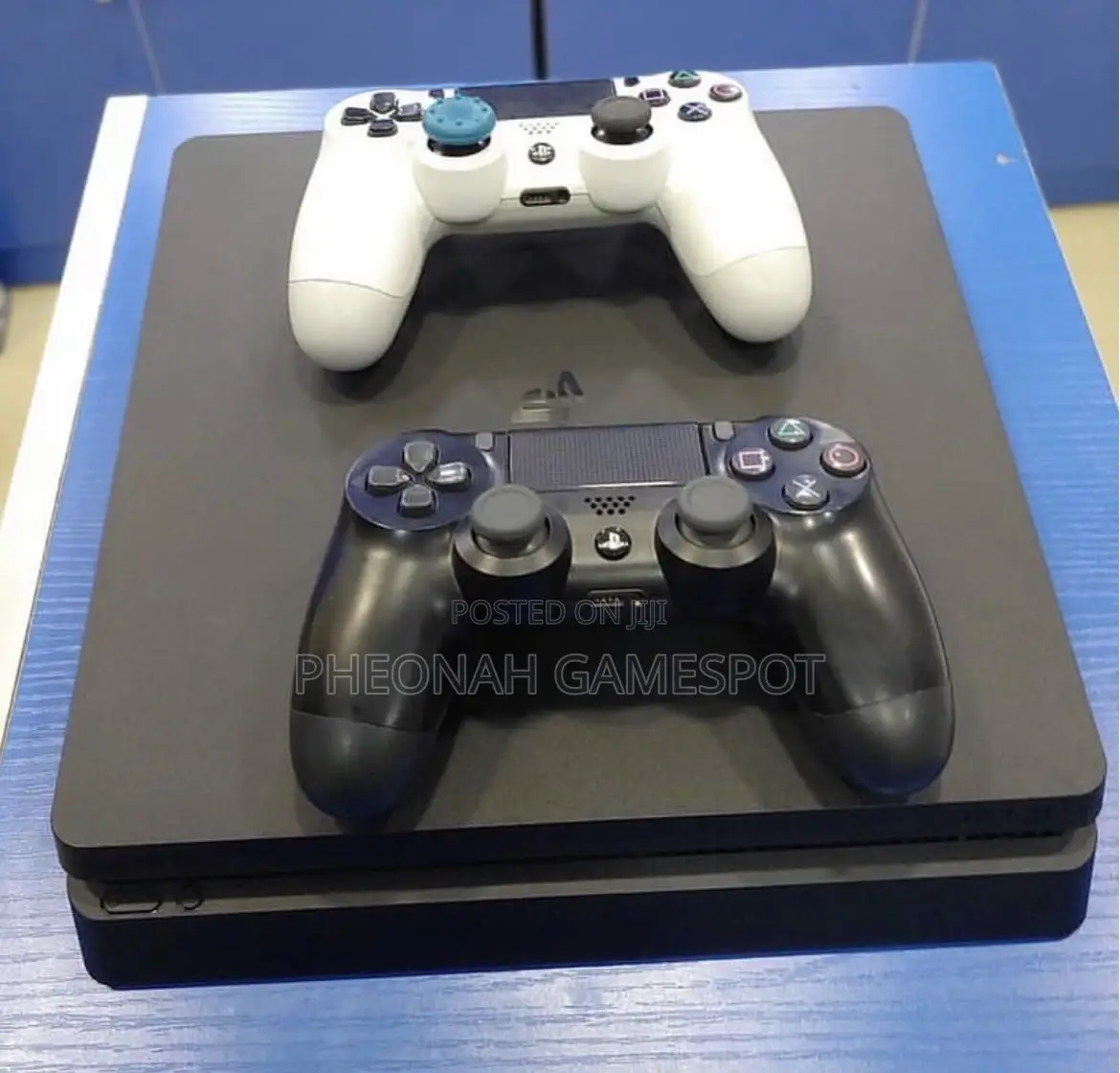 Ps4 System, 2 Pads, 19 Enjoyable Titles Included, Clean Condition.