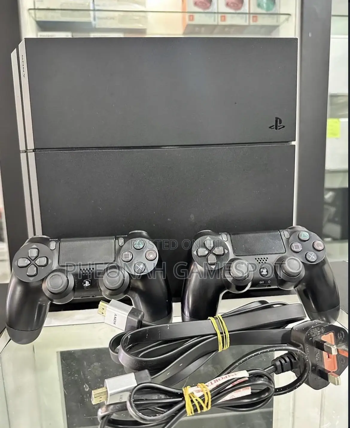 Playstation 4, 2 Controllers, 11 Fun Games Ready for Quick Action.