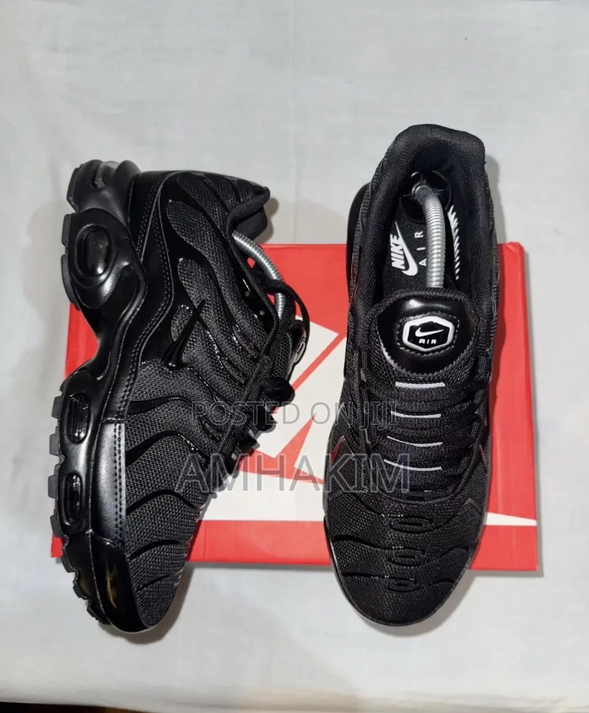 New Nike Air Max Plus Tripple Black Sneakers In Stock