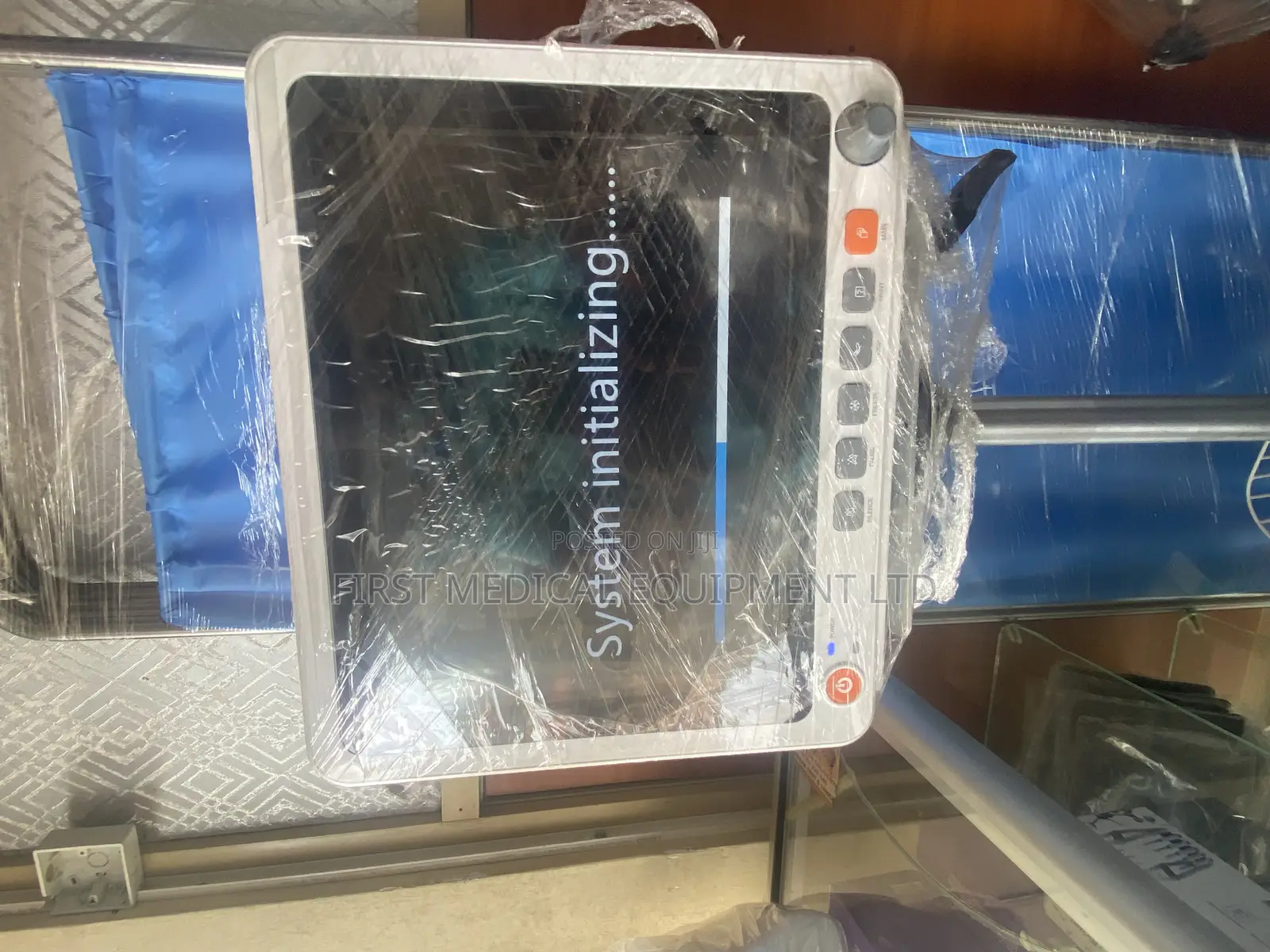 High Quality Touch Screen Patient Monitor - 6 Parameter-Backup Battery