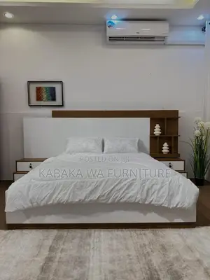 Classic and Smart/ Modern Flat White/Bed in 5/6 With Good Finishing /
