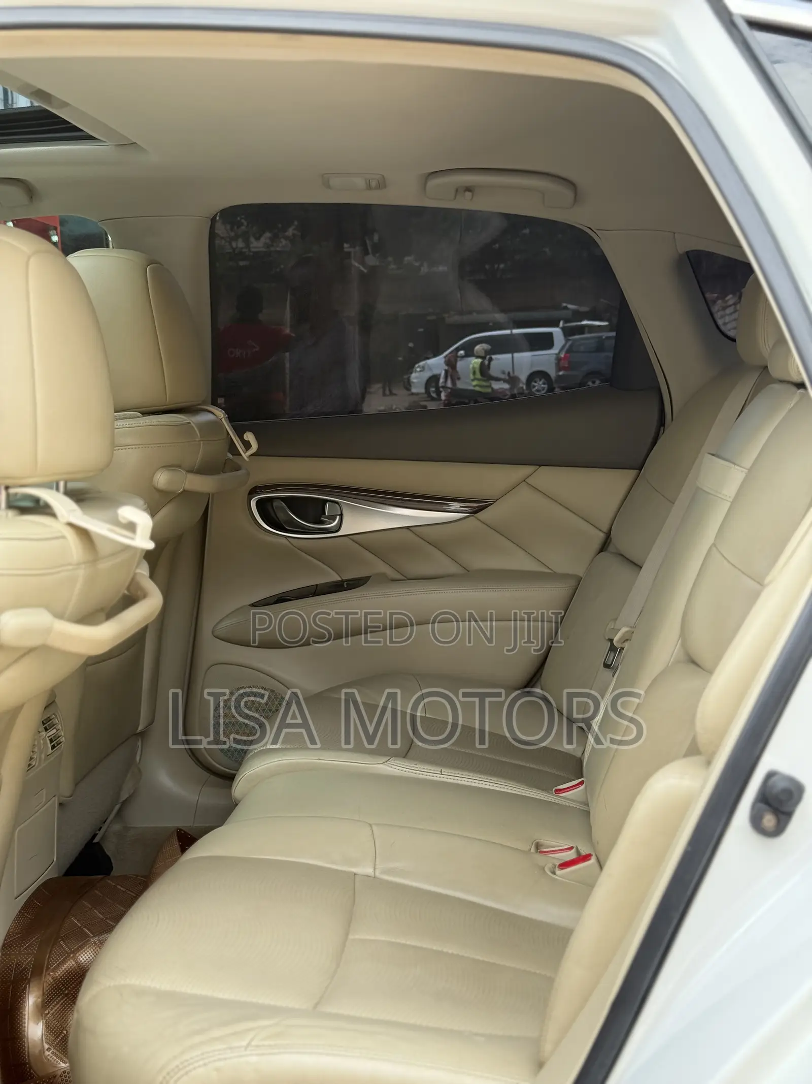 Nissan Fuga 2010 White