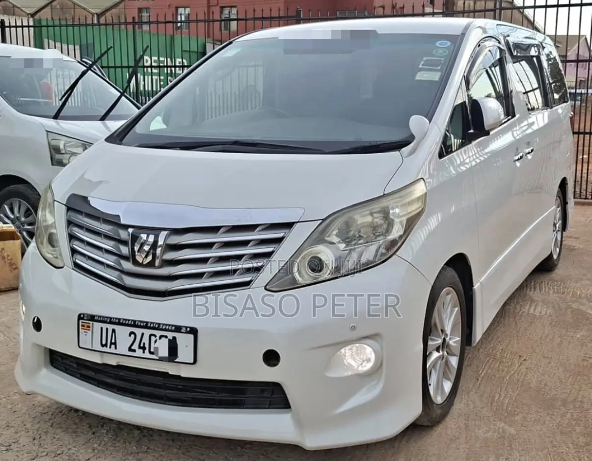 Toyota Alphard 2.4 Petrol AWD 2010 White
