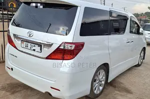 Toyota Alphard 2.4 Petrol AWD 2010 White
