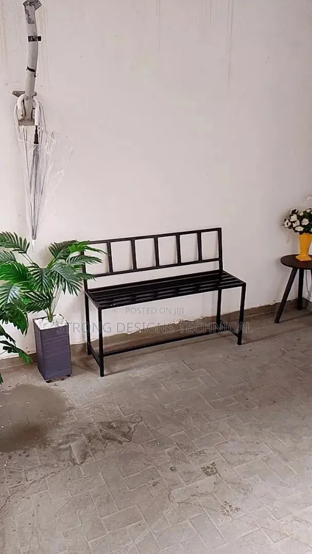 Metal Waiting / Balcony / Garden Bench.