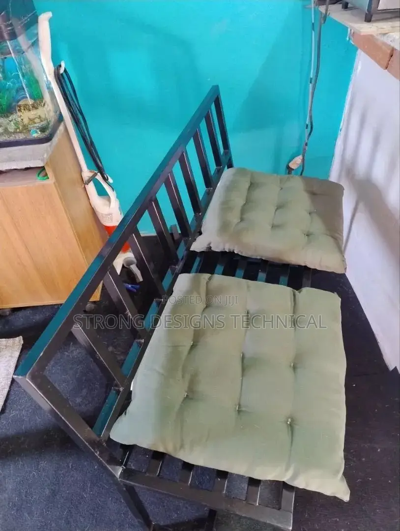 Metal Waiting / Balcony / Garden Bench.