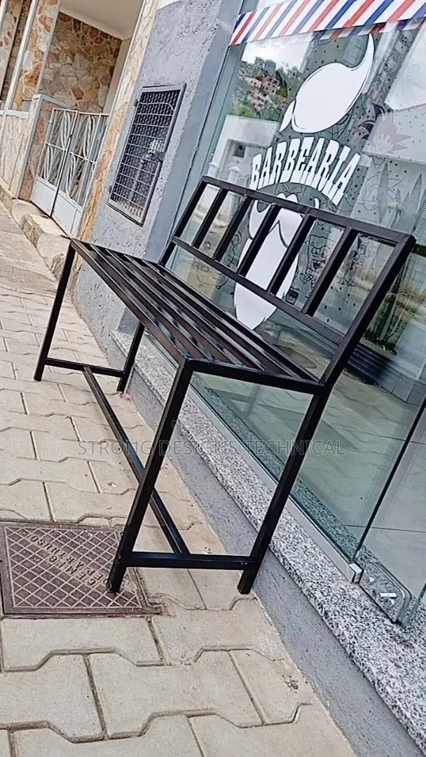 Metal Waiting / Balcony / Garden Bench.