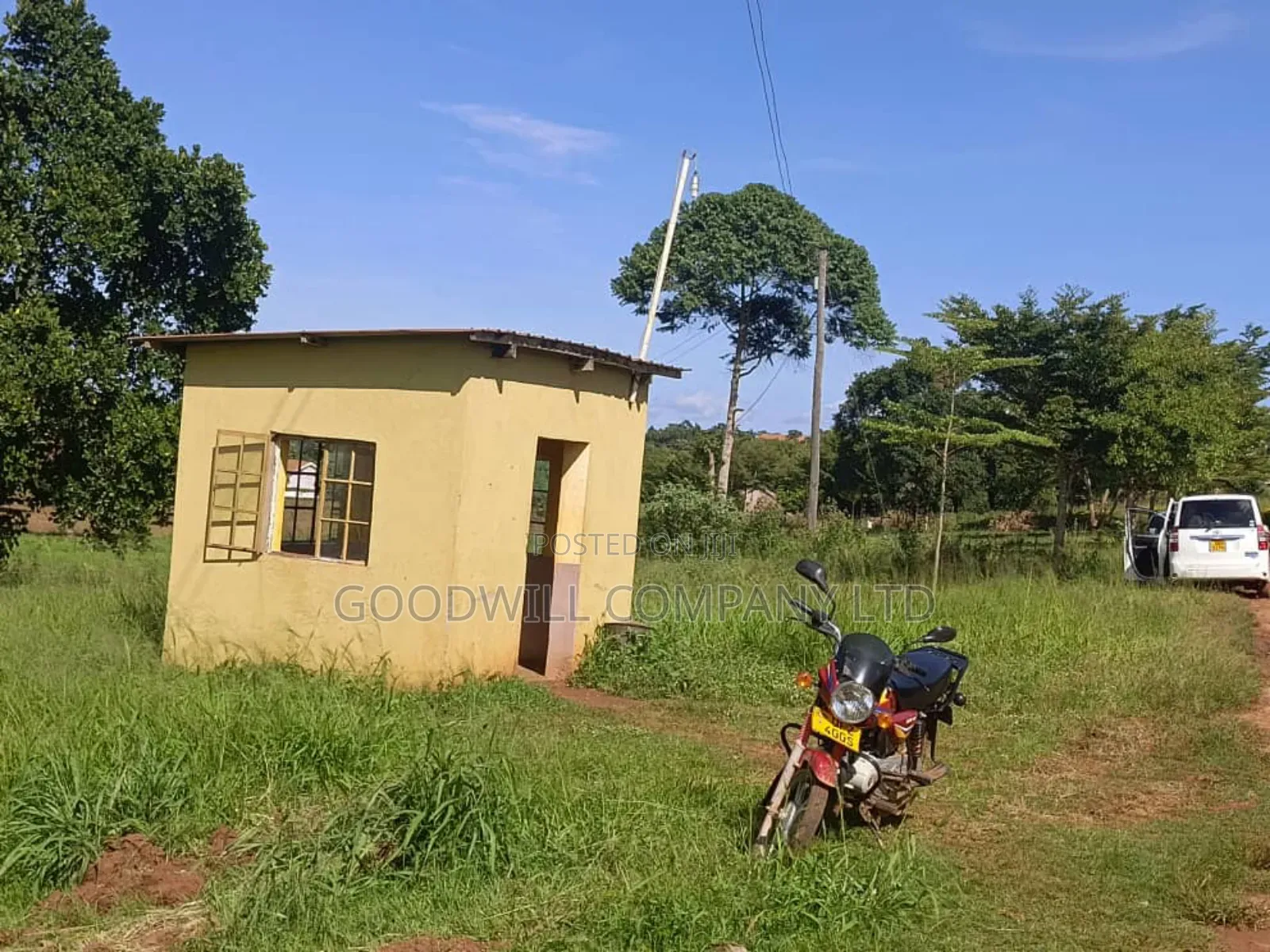 50 Acres of Land in Bwerenga Kawuku Entebbe Rd Touching on Lake Shore