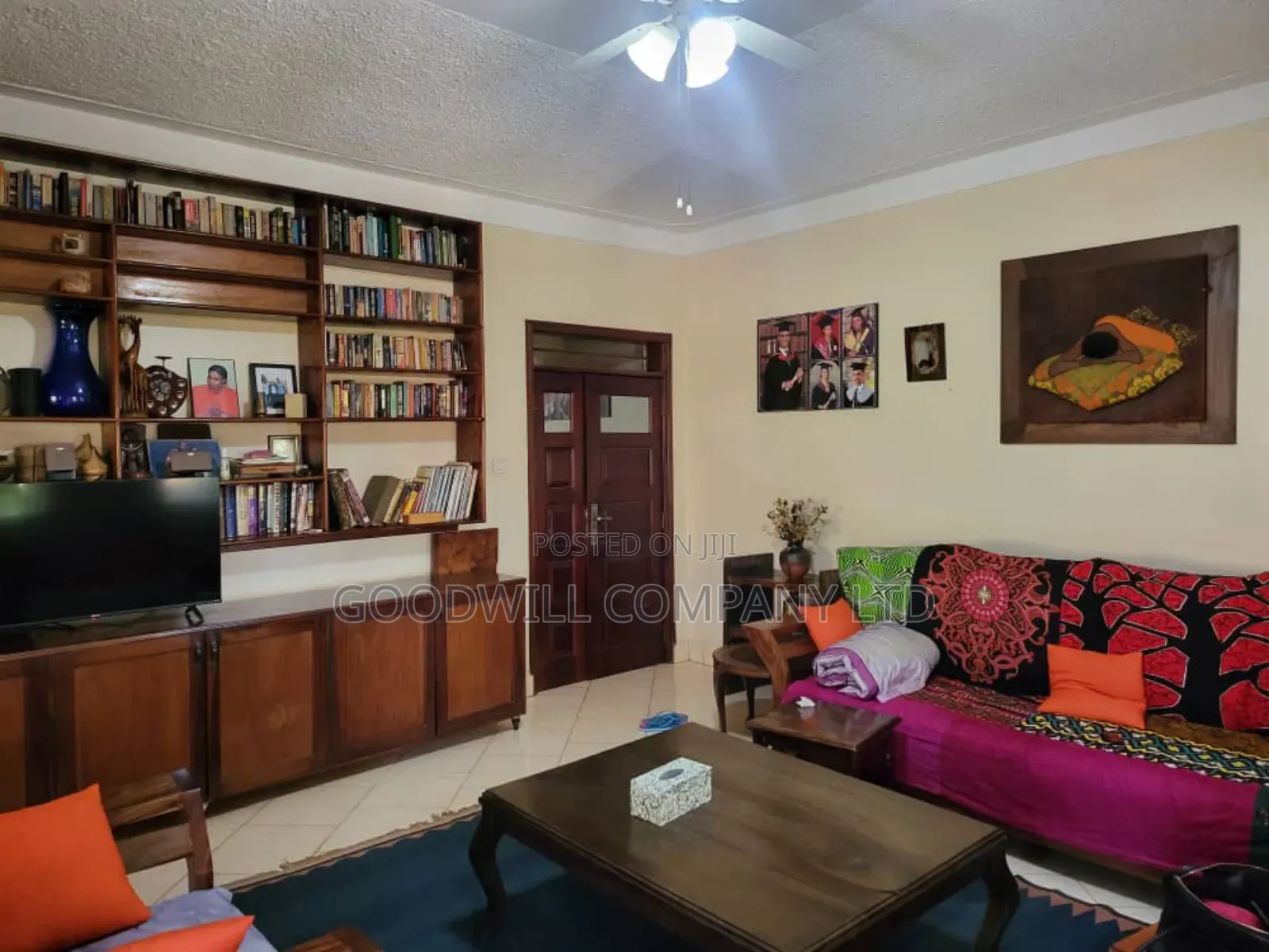 6bdrm House in Kansanga, Central Division for sale