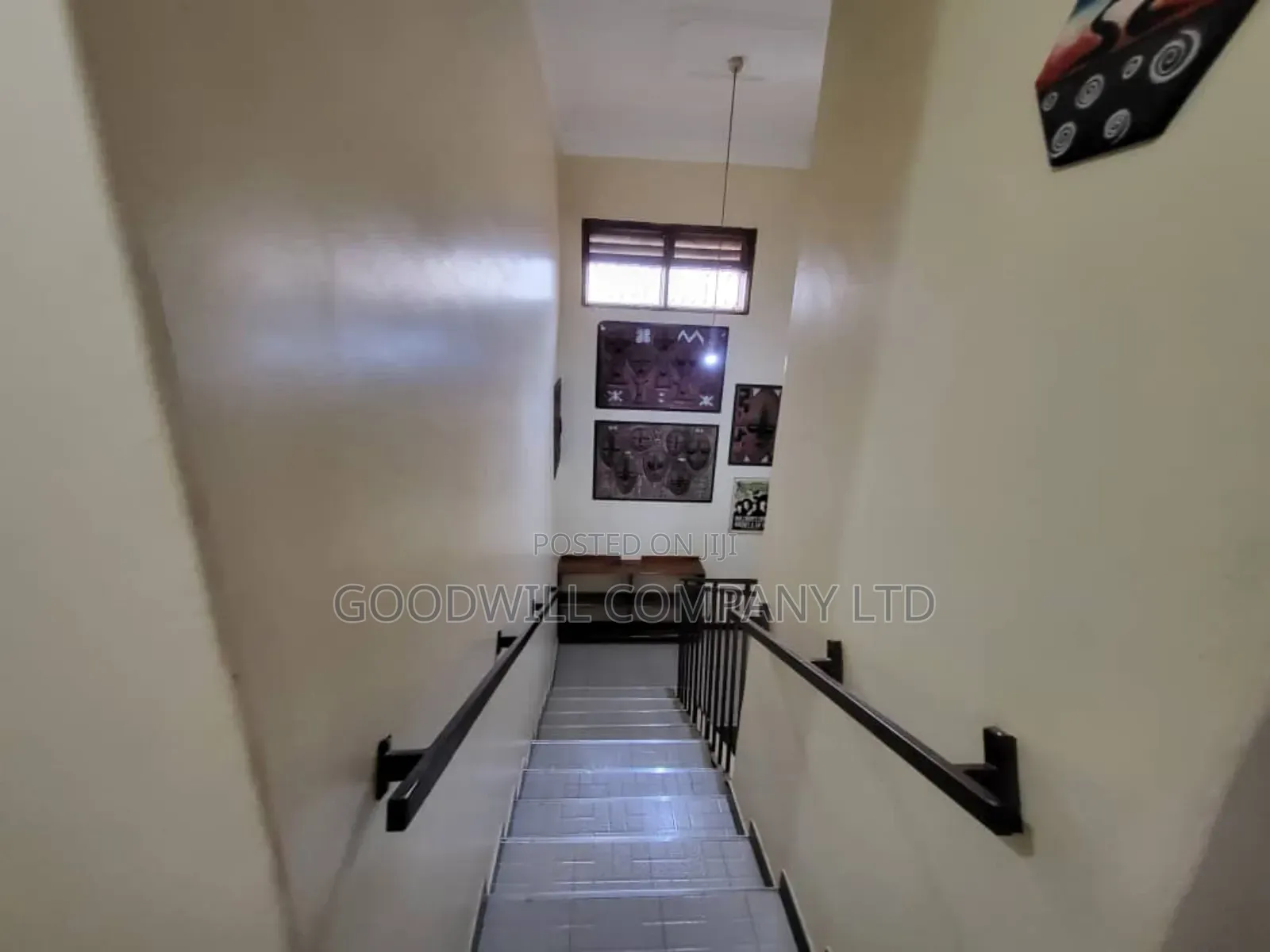 6bdrm House in Kansanga, Central Division for sale