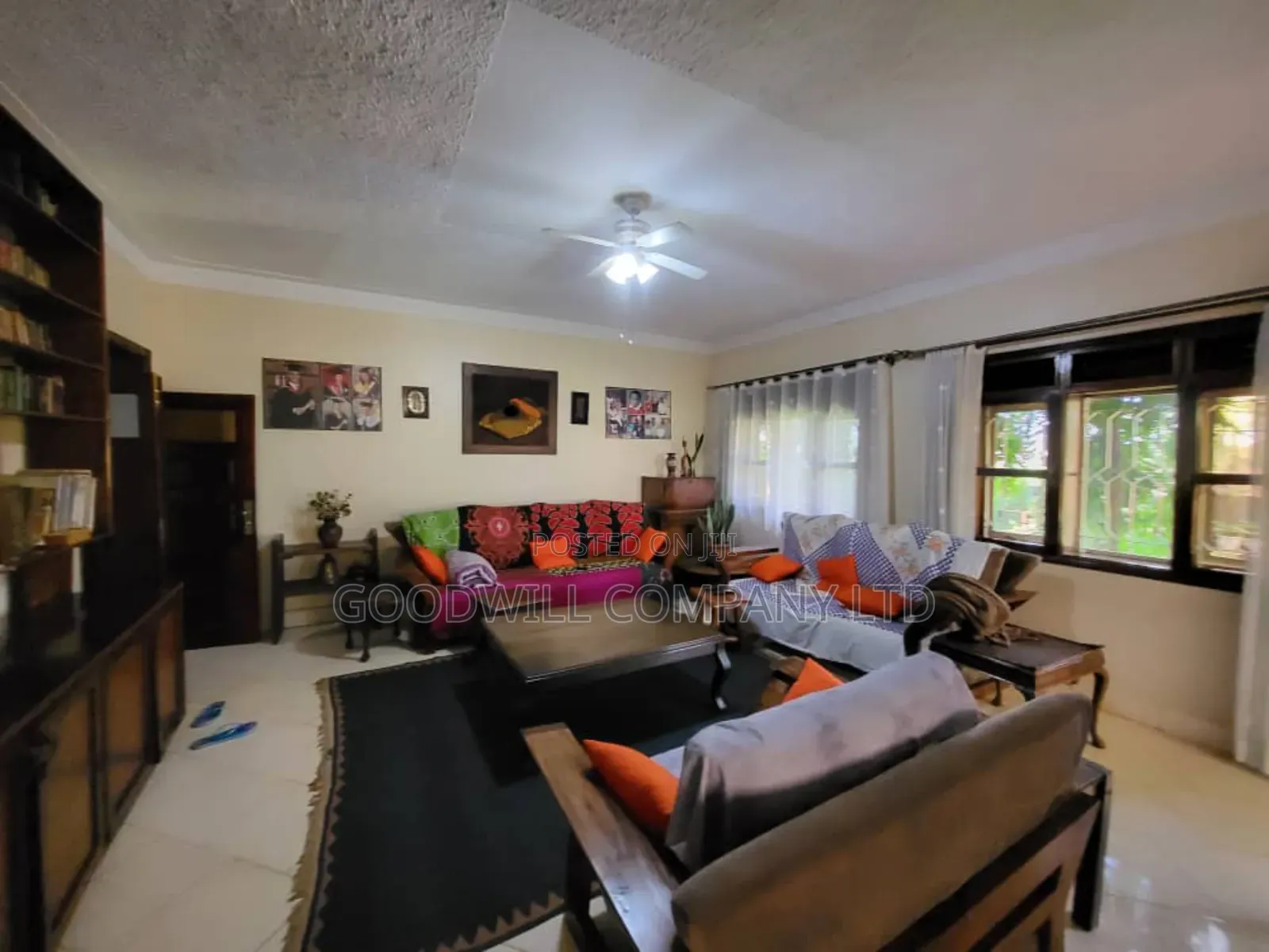 6bdrm House in Kansanga, Central Division for sale