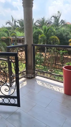4bdrm House in Bulwanyi Nakawuka, Central Division for sale