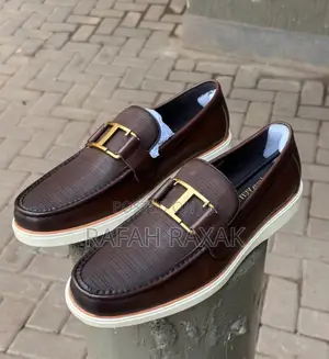 Men’S Louis Vuitton Casual Leather Loafers