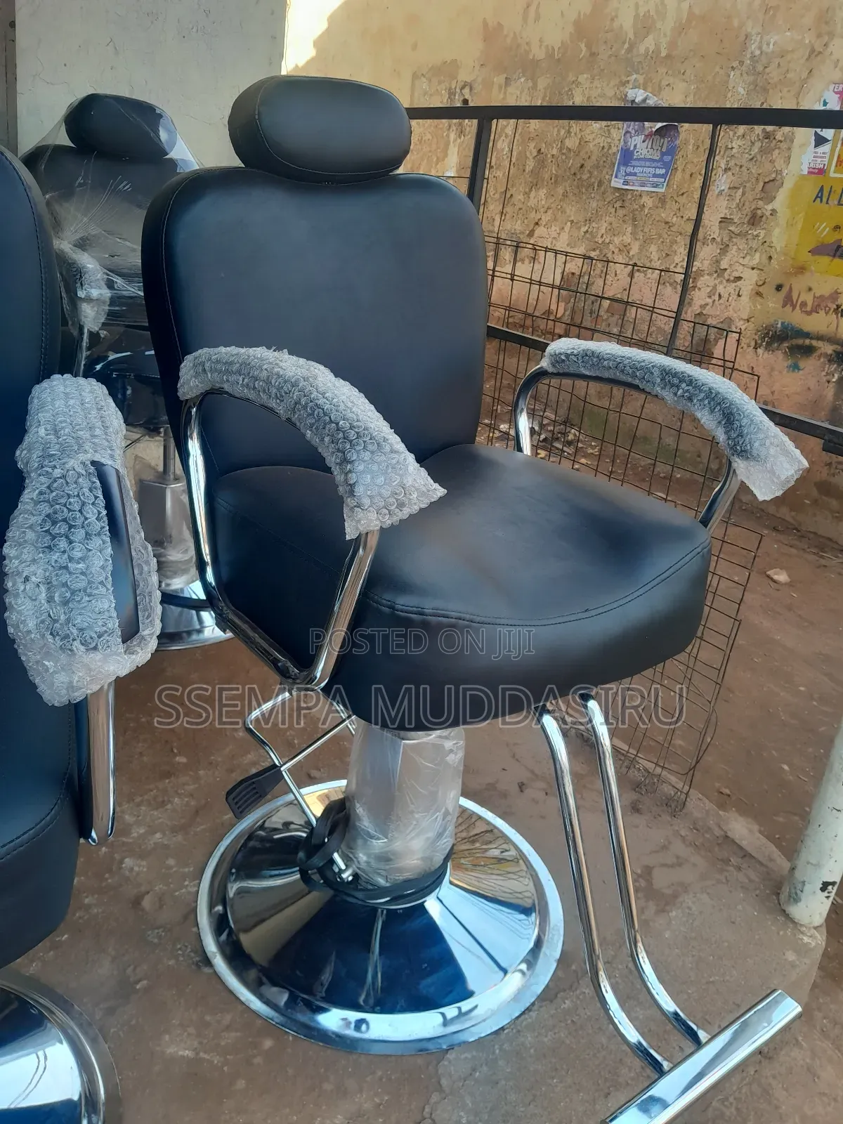 Rotating Executive Salon Chair,Best Quality
