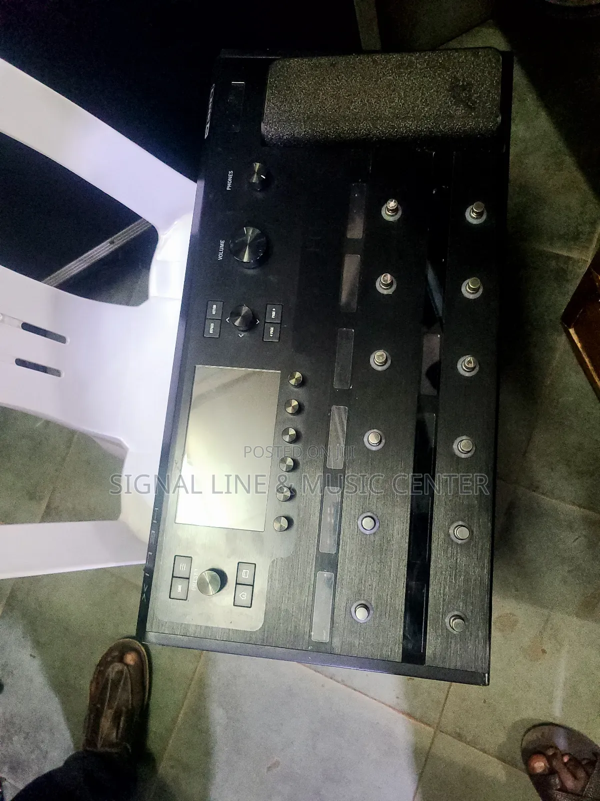 Line 6 Helix Lt Guitar Effects Pedal