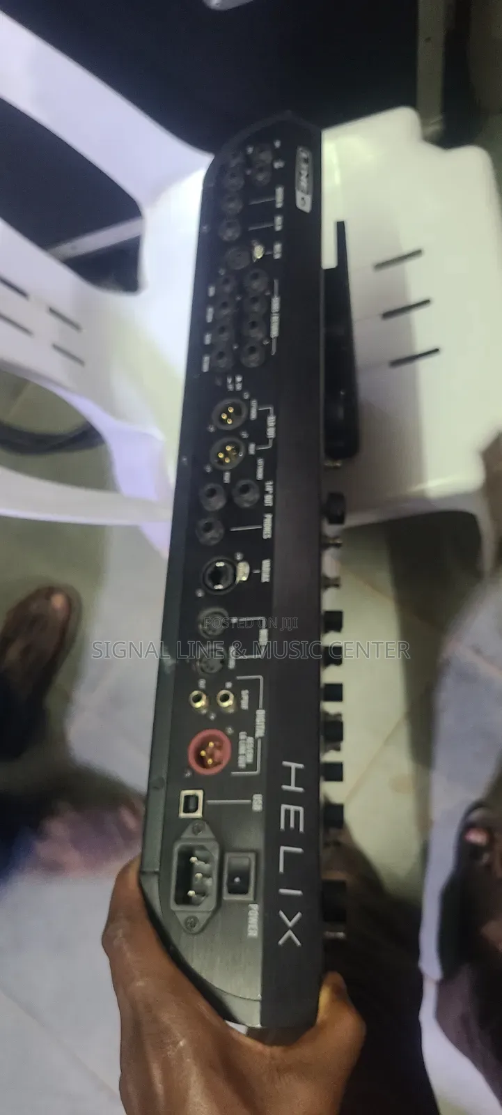 Line 6 Helix Lt Guitar Effects Pedal