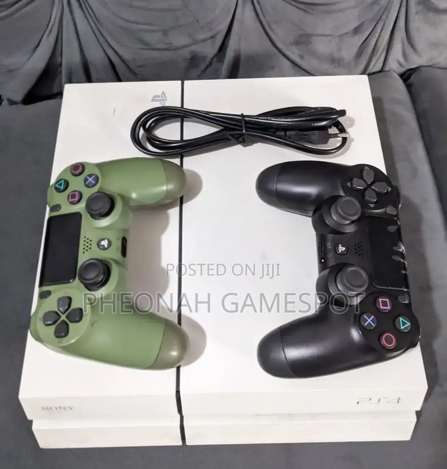 Stress Relief! Ps4 Standard Console, 2 Controllers, 12 Games, Receipt!