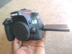 Canon Eos 70d Body