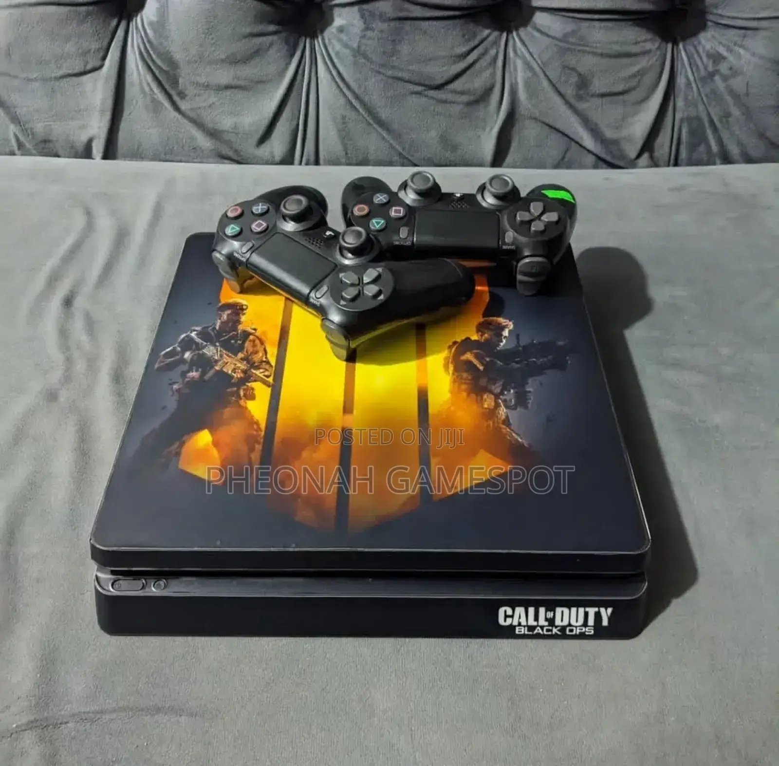 Chipped Playstation 4 Slim: Two Controllers, 11 Free Games