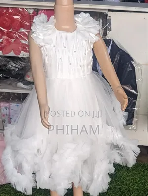 Girls White Party Dress(5-6yrs)