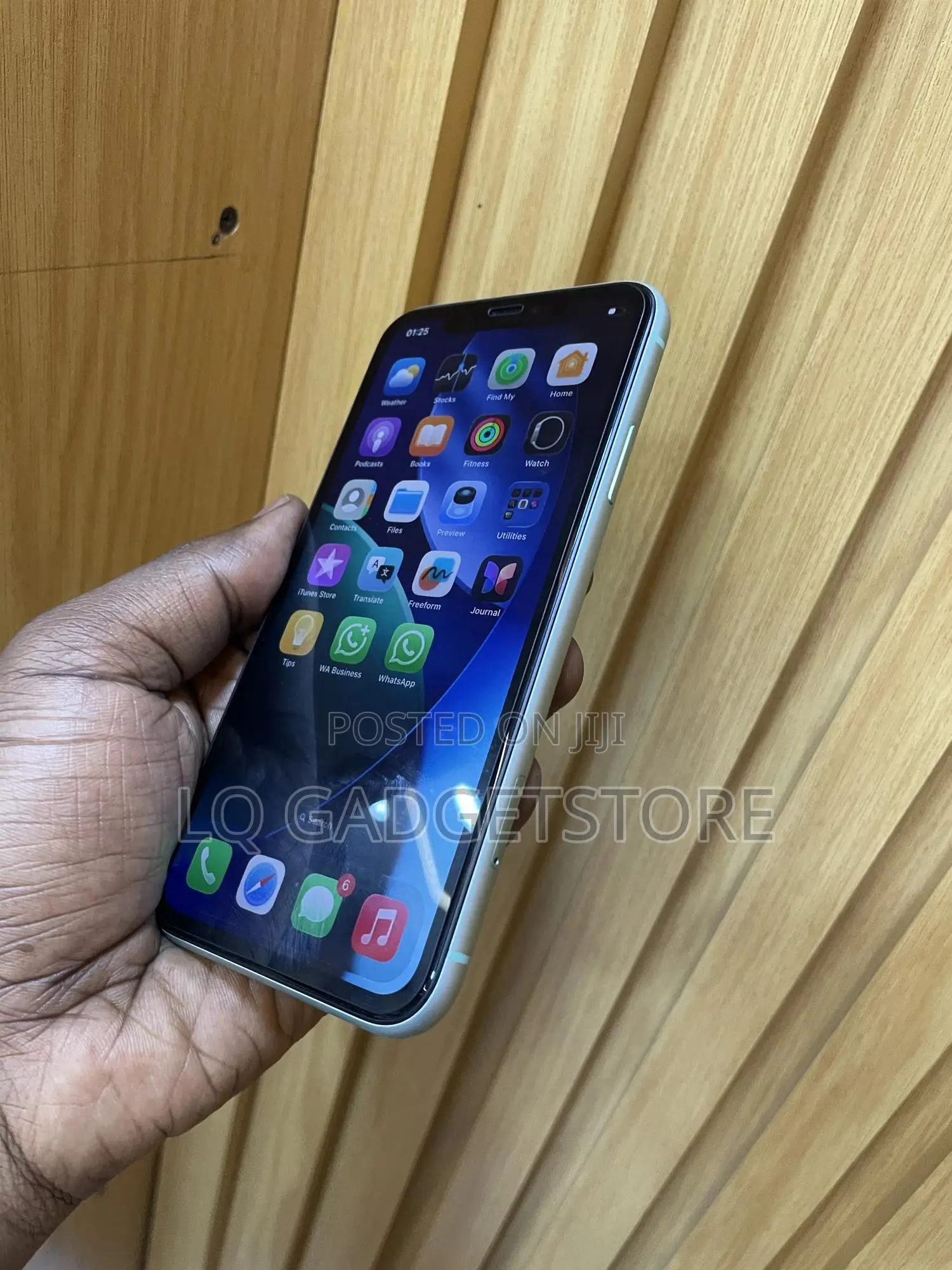 Apple iPhone 11 64 GB Purple