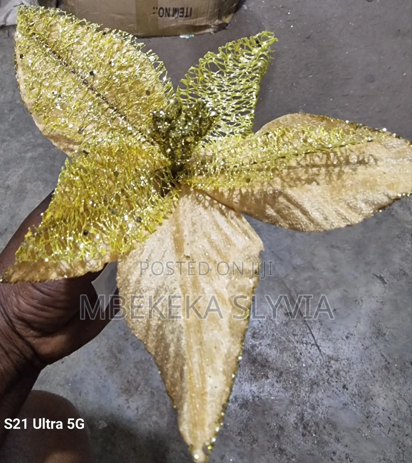 Gold Christmas Tree Flowers/10pcs( Pkt)- Xmas Flowers Home Accessor