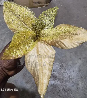 Gold Christmas Tree Flowers/10pcs( Pkt)- Xmas Flowers Home Accessor