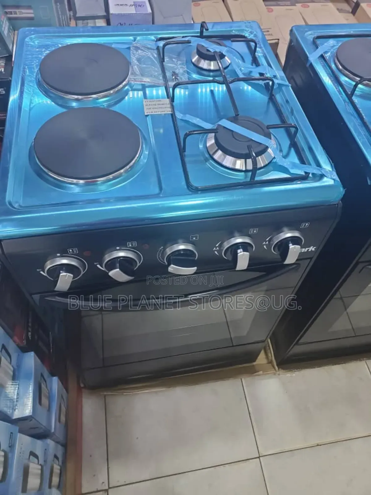 Spark 2 Gas + 2 Electric Cooker \\ Gas Oven \\ 50cm × 50cm \\ P5022e-B