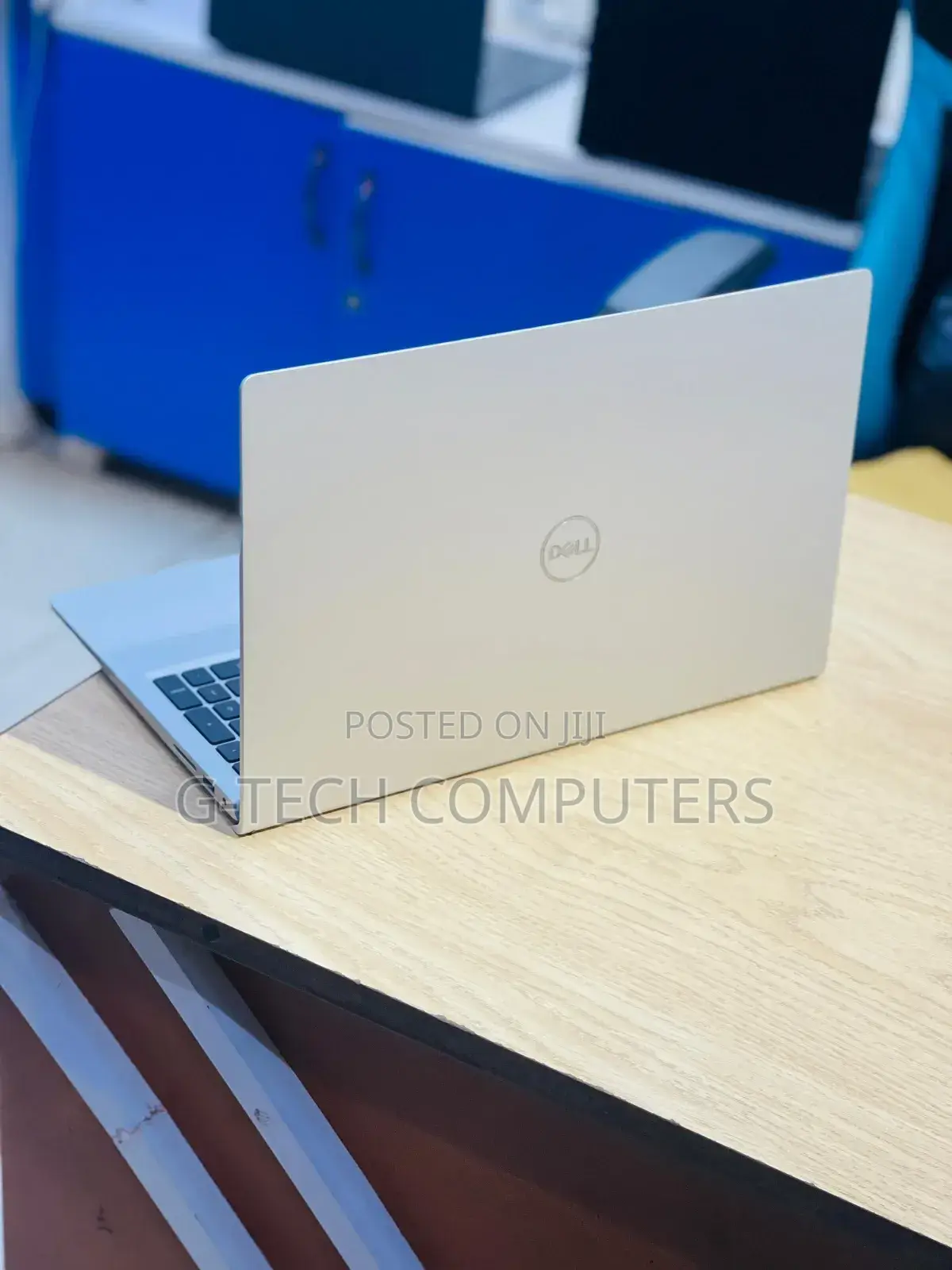 New Laptop Dell Inspiron 15 3521 8GB AMD Ryzen 5 SSD 512GB