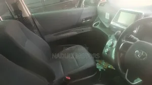 Toyota Sienta 2016 White