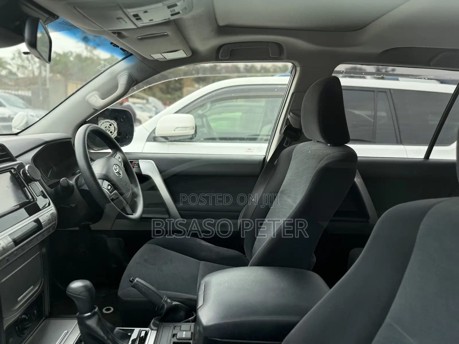 Toyota Land Cruiser Prado 2.7 2019 White