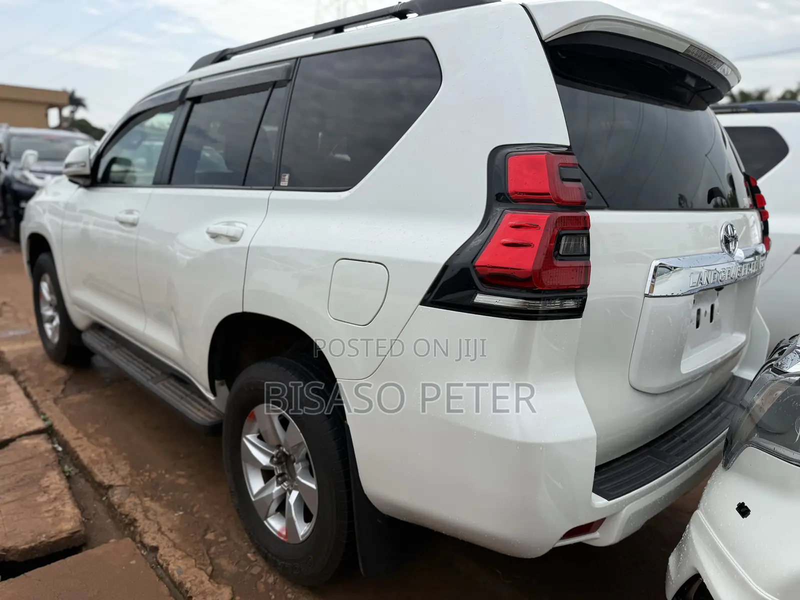 Toyota Land Cruiser Prado 2.7 2019 White
