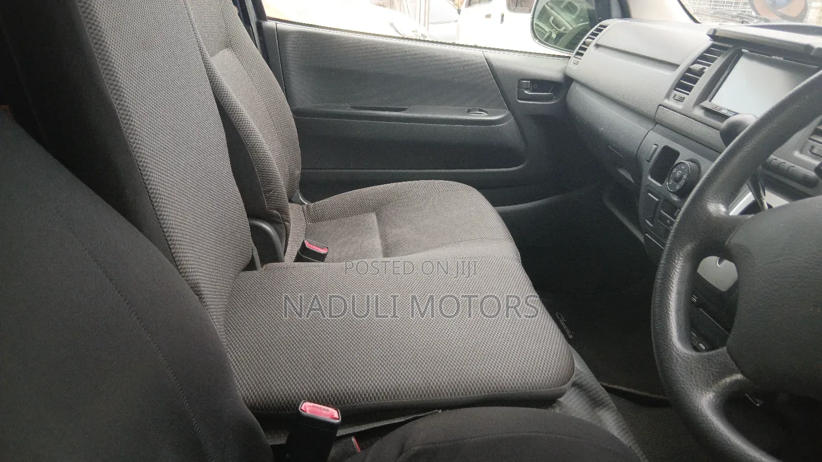 Toyota HiAce 2012 Blue