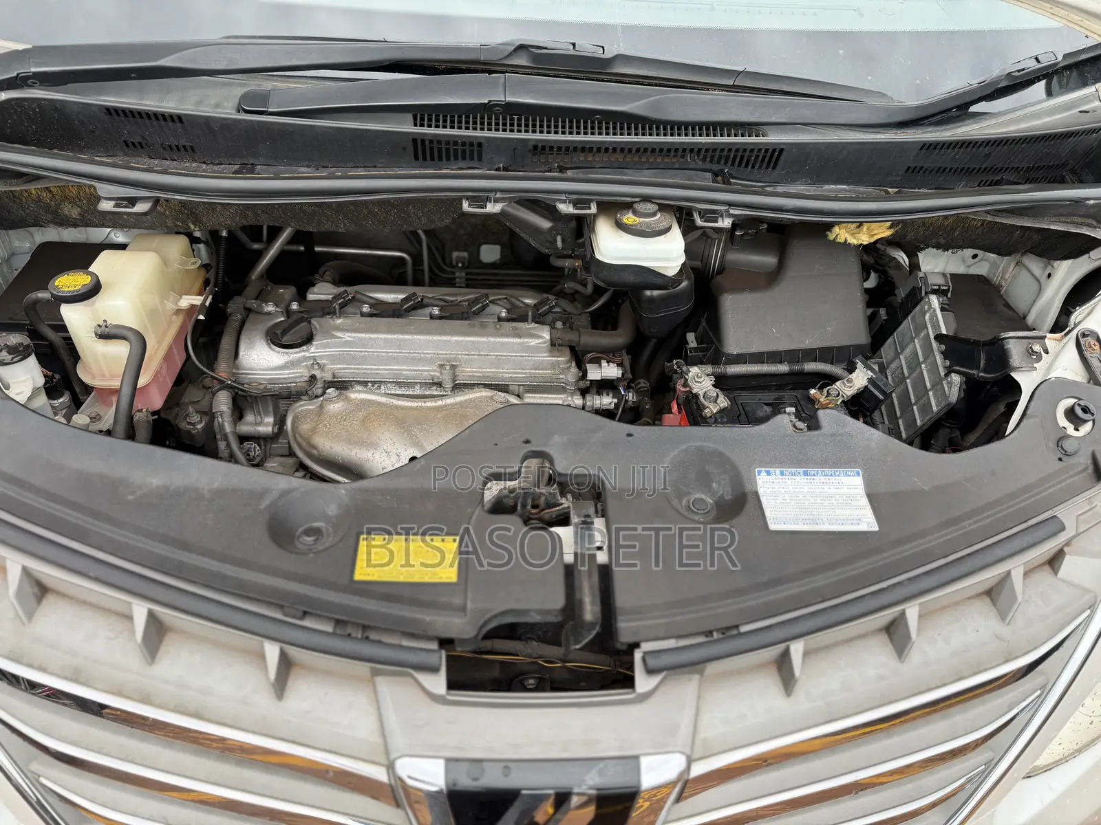 Toyota Alphard 2.4 Petrol AWD 2012 White