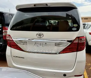 Toyota Alphard 2.4 Petrol AWD 2012 White