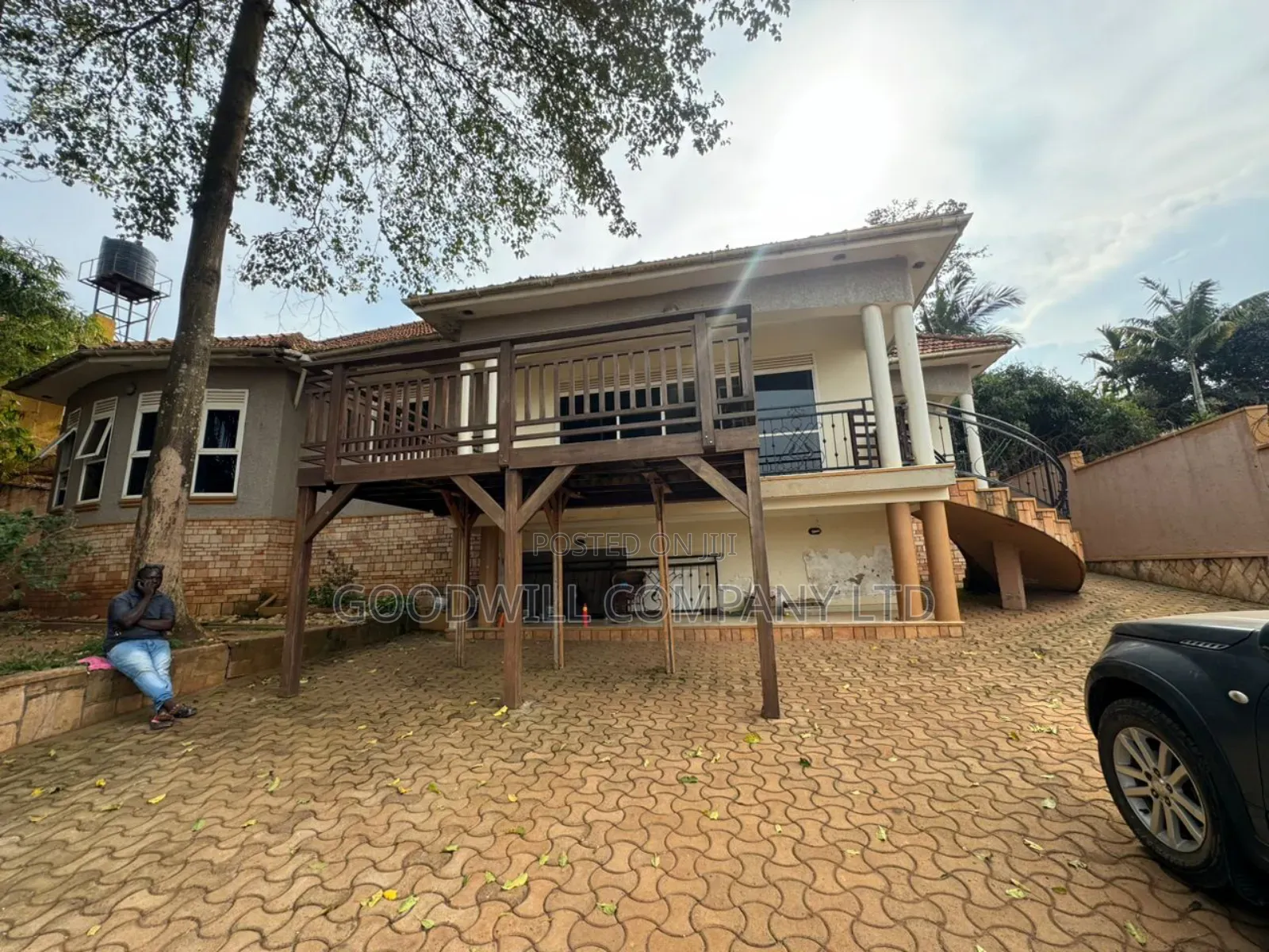 5bdrm House in Nalya Estate, Central Division for sale