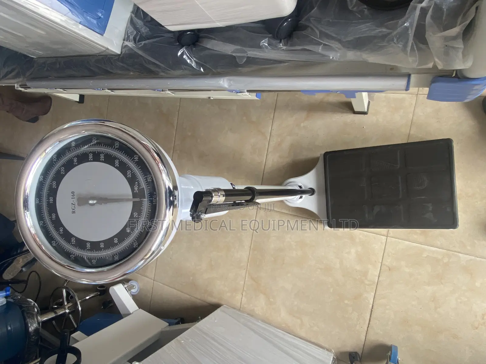 Analog Height and Weight Scale- 160kg Maximum